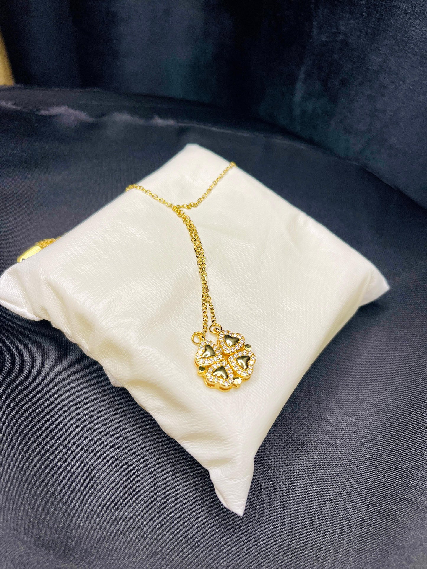 Magnetic Hearts Necklace – Love in Every Link