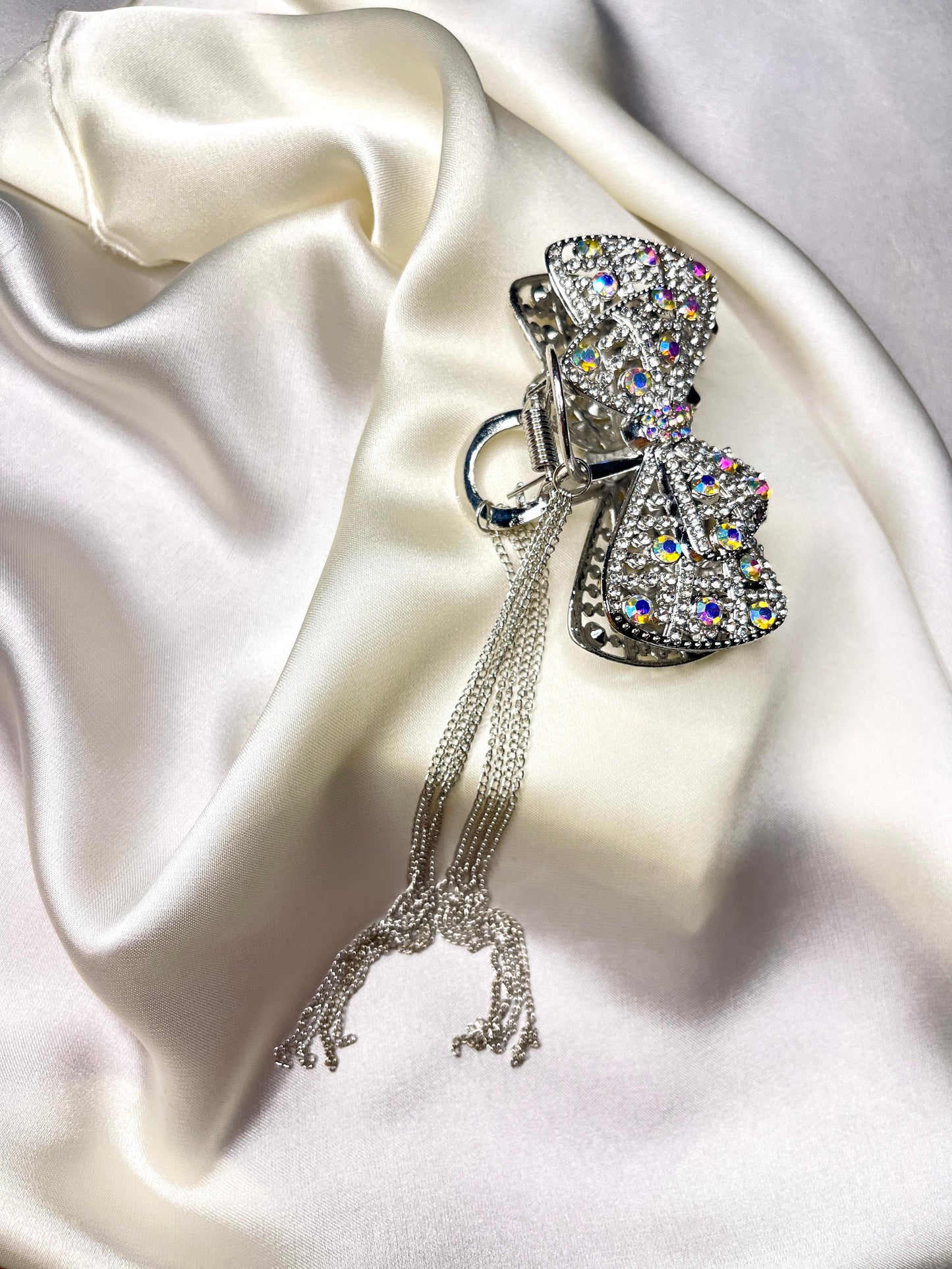 Bowtie Hairclip