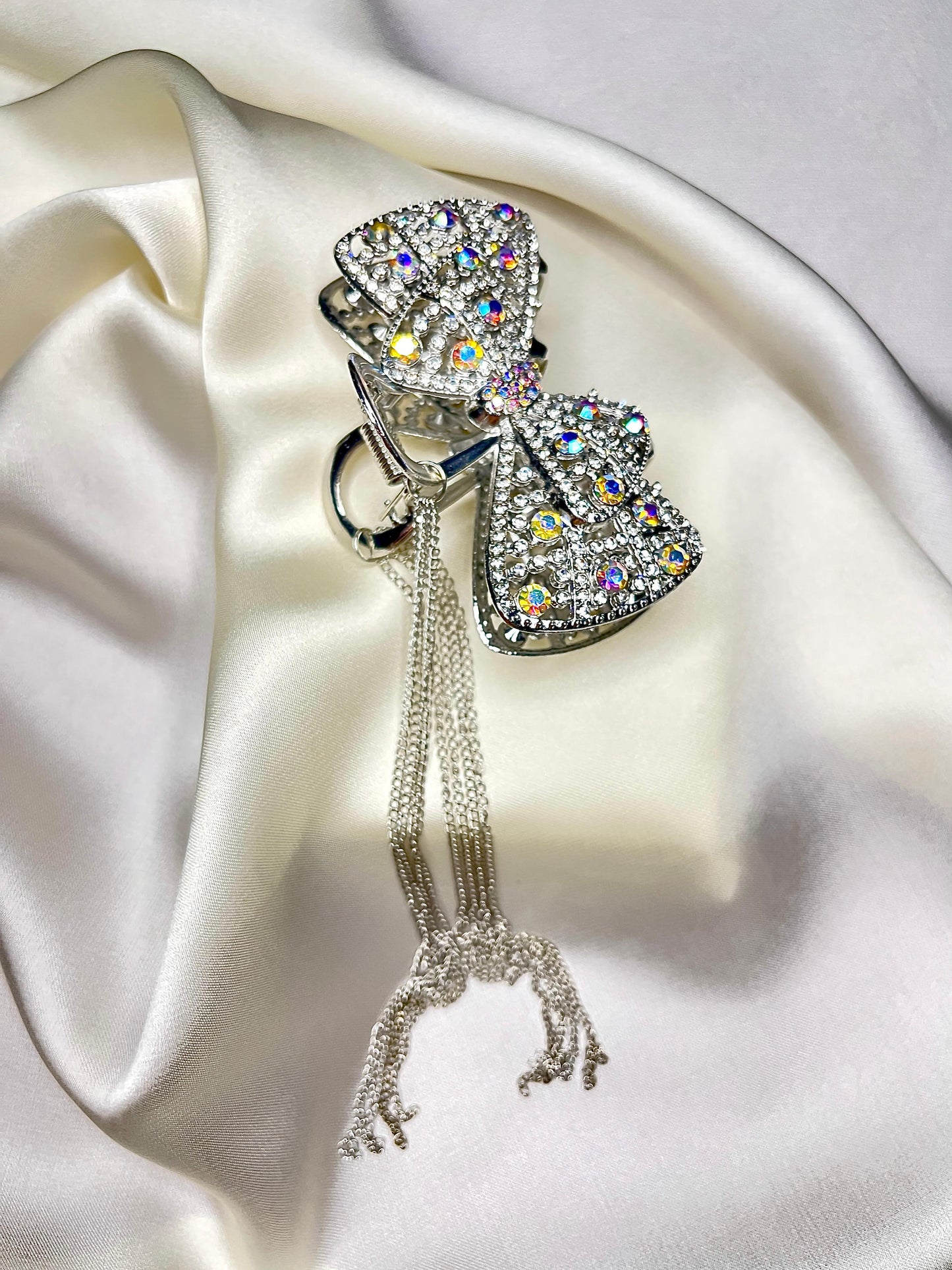 Bowtie Hairclip