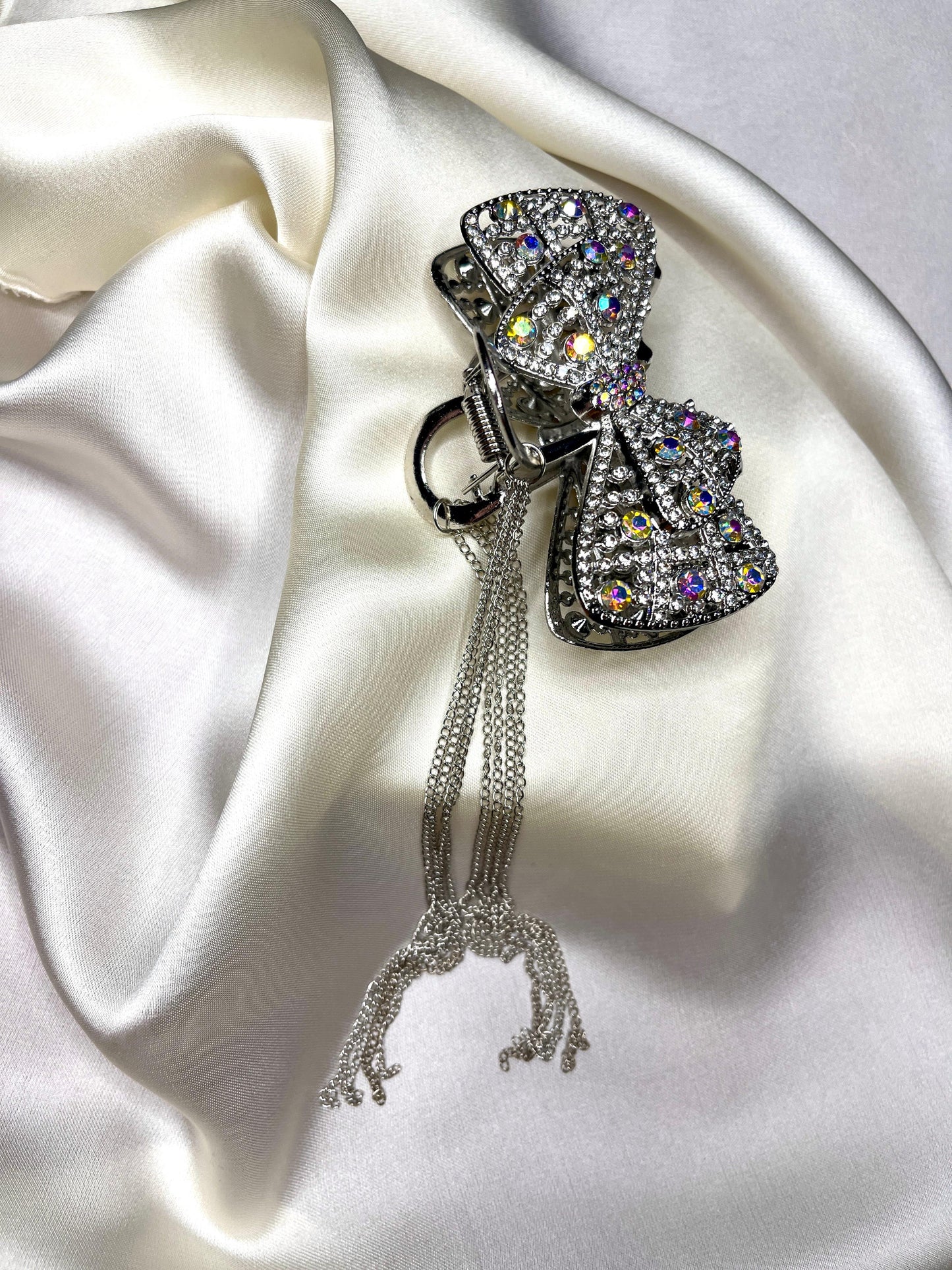 Bowtie Hairclip
