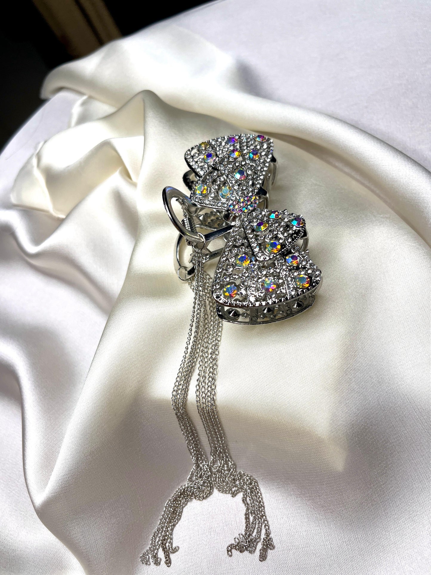 Bowtie Hairclip