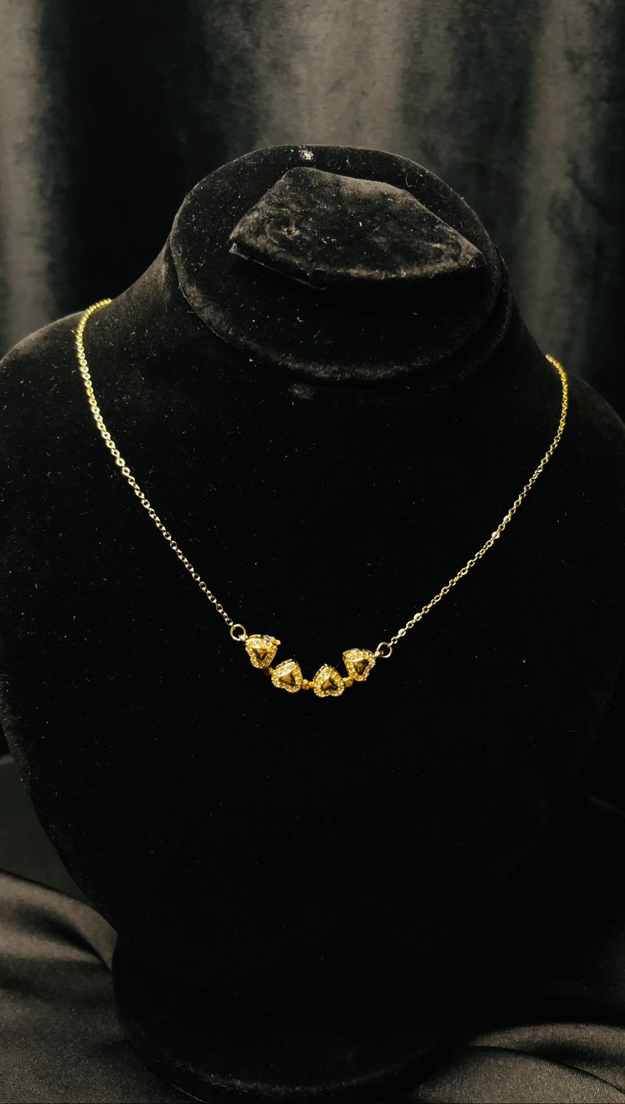 Magnetic Hearts Necklace – Love in Every Link